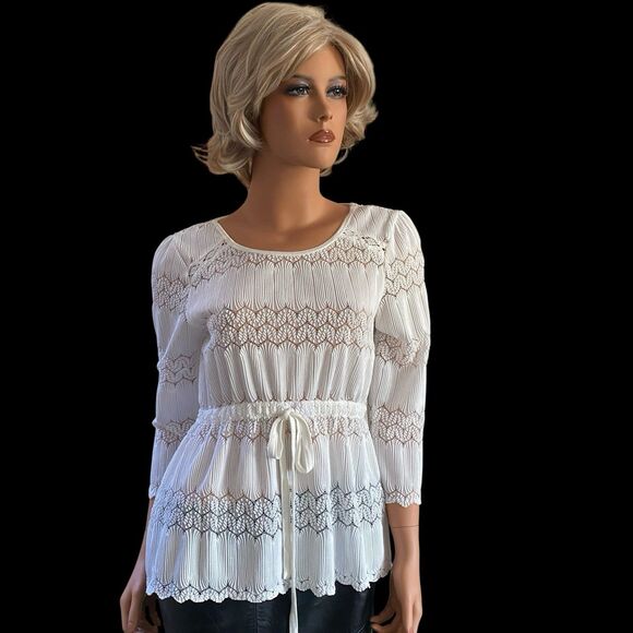 Soft Girl Coquette Lace Top Beach Sz M Fairy Y2K White Vacation Travel Keyhole - Picture 2 of 16
